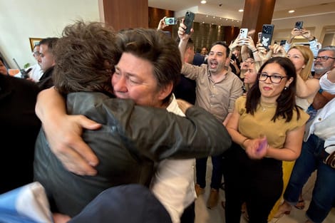 Milei en Corrientes: ¡Protestas, enojo y un 'momento de la gente' que dejó a los periodistas sin respuestas!