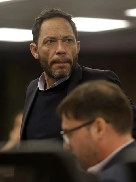 Javier Milei en la mira: el escándalo cripto que podría llevarlo tras las rejas ¡Descubre todos los detalles!