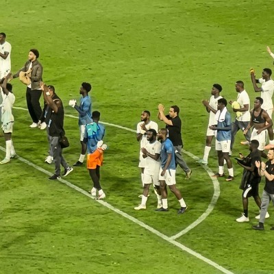 de la derrota a la fiesta con la Doce, ¡un final inesperado que emocionó a todos!