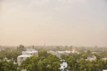 Calor agobiante en San Juan: ¡el viento sur llega para traer alivio y fuertes ráfagas!