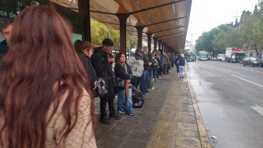 ¿Cómo Afectará el Paro del 30 de Abril a Transporte, Clases y Servicios en Argentina?