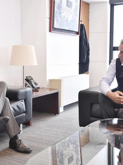 Kicillof en la encrucijada: ¿El Peronismo vuelve a nacer o se hunde en la grieta?